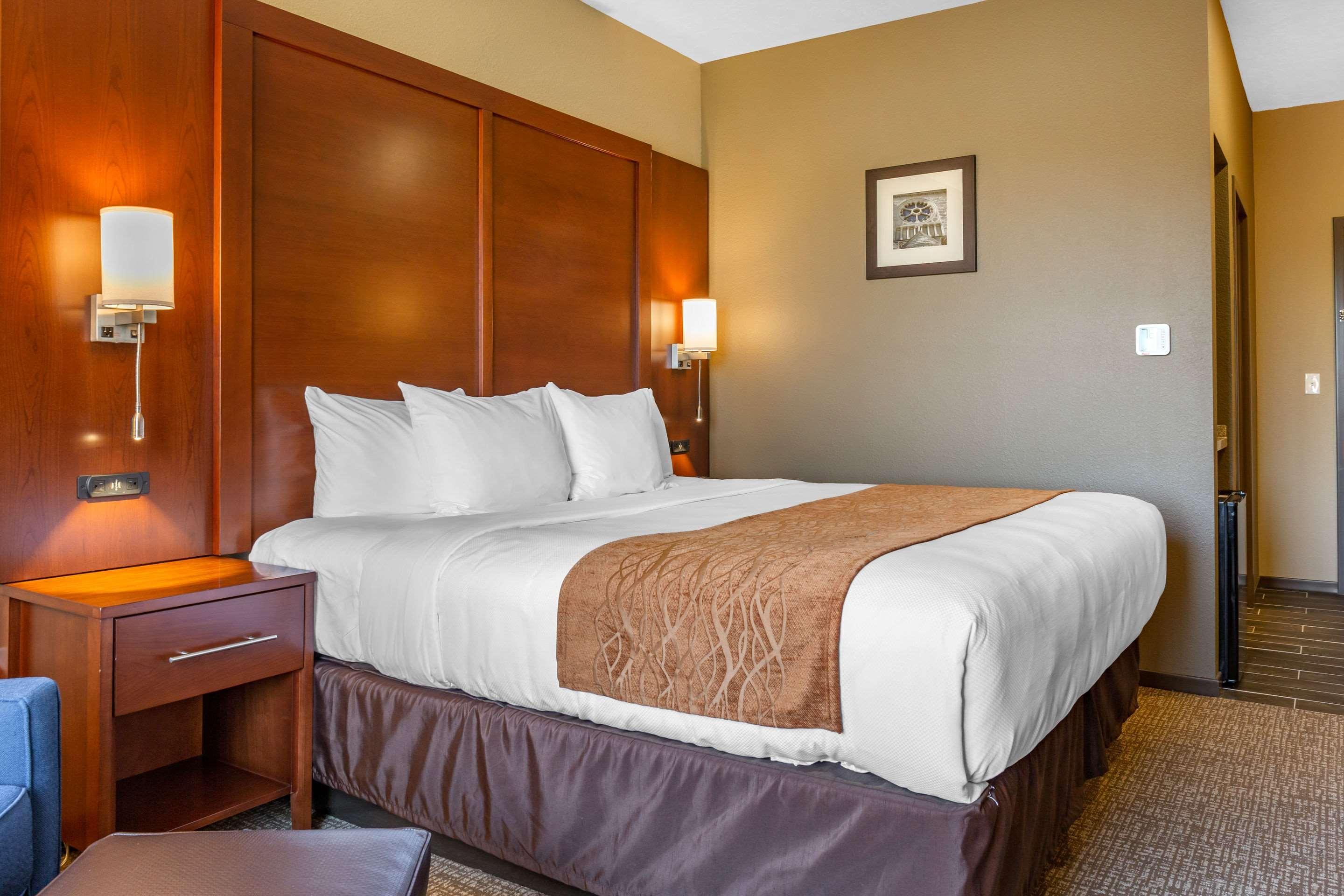 Comfort Inn & Suites Boise Airport Ngoại thất bức ảnh