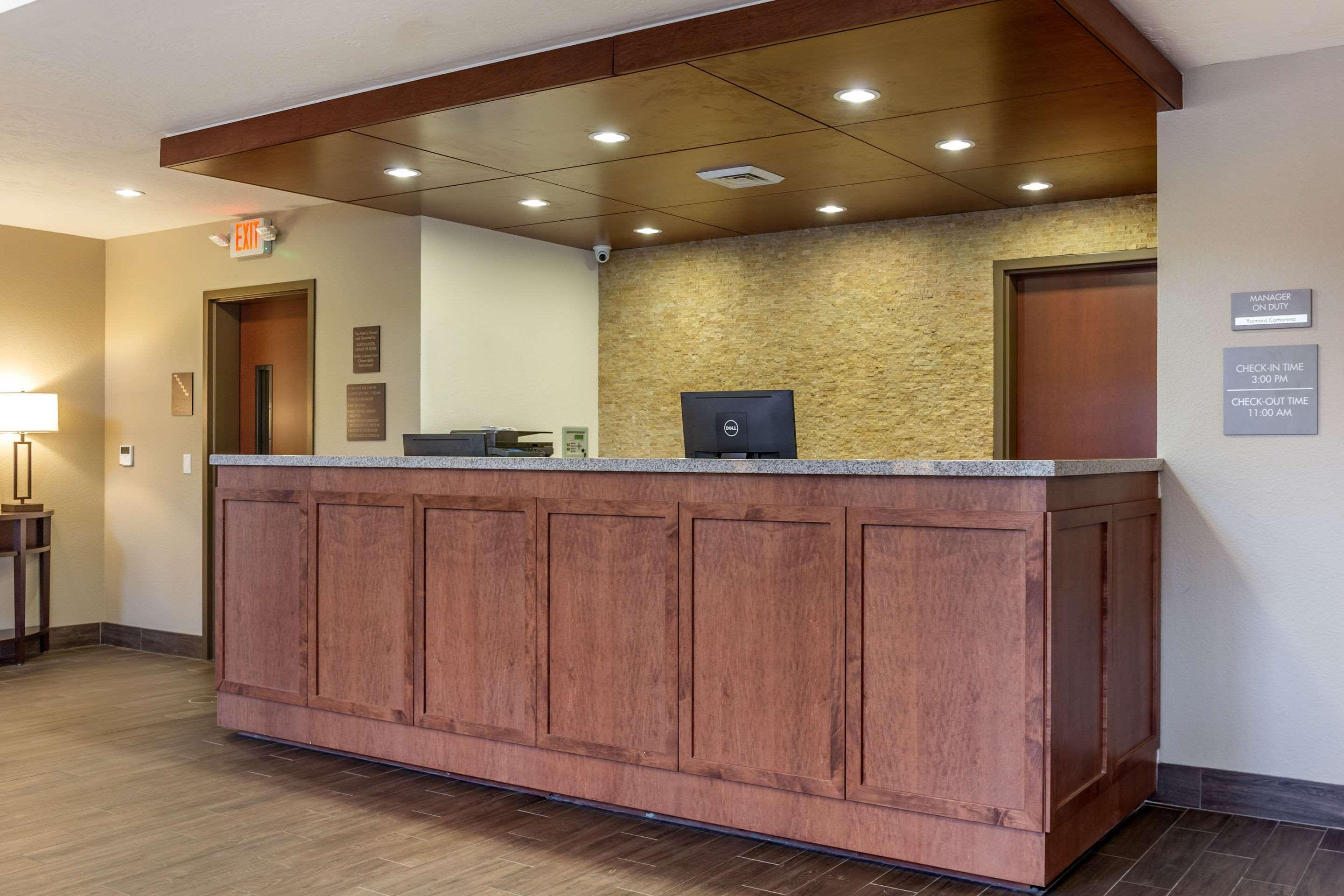 Comfort Inn & Suites Boise Airport Ngoại thất bức ảnh