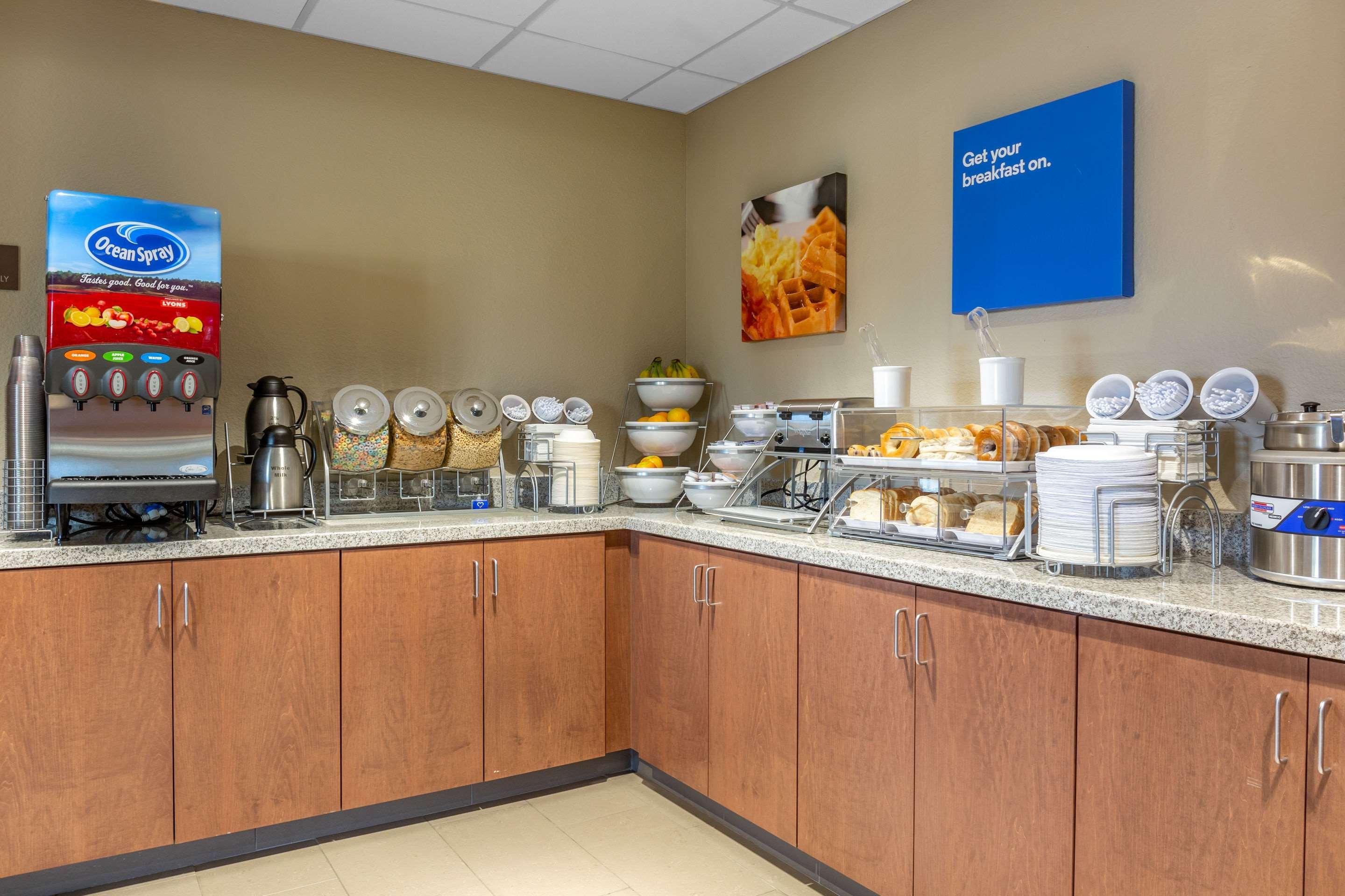 Comfort Inn & Suites Boise Airport Ngoại thất bức ảnh