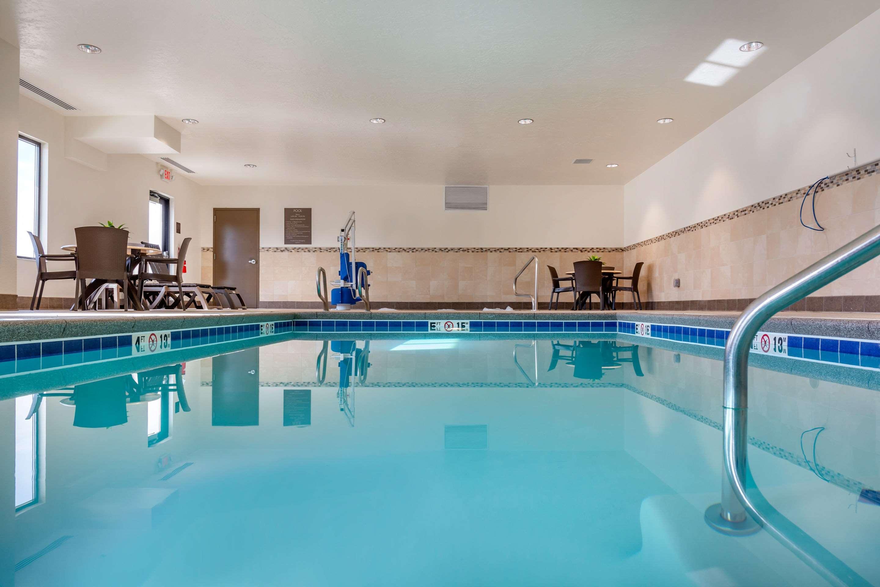 Comfort Inn & Suites Boise Airport Ngoại thất bức ảnh